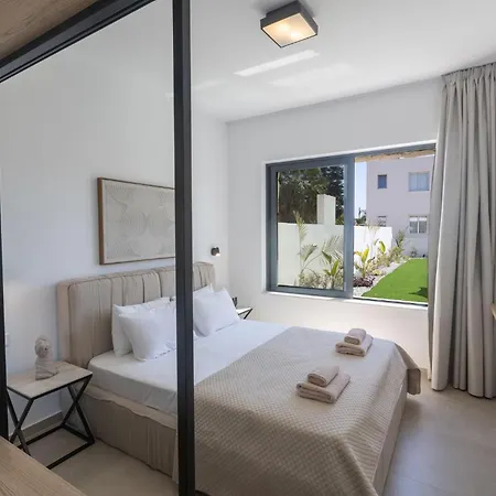 Orea Or8 * Agia Napa